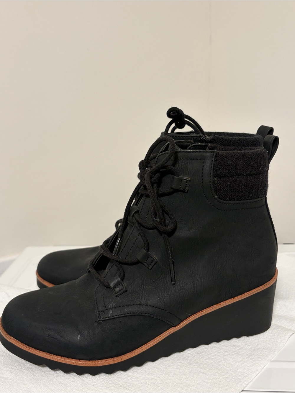 LifeStride Zone Boots wedge ankle bootie black size 7.5
